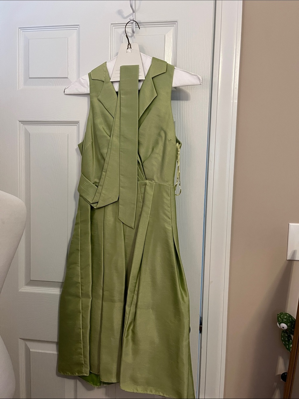 new directions Sleeveless Tie-Neck Midi Dress in Sage Green